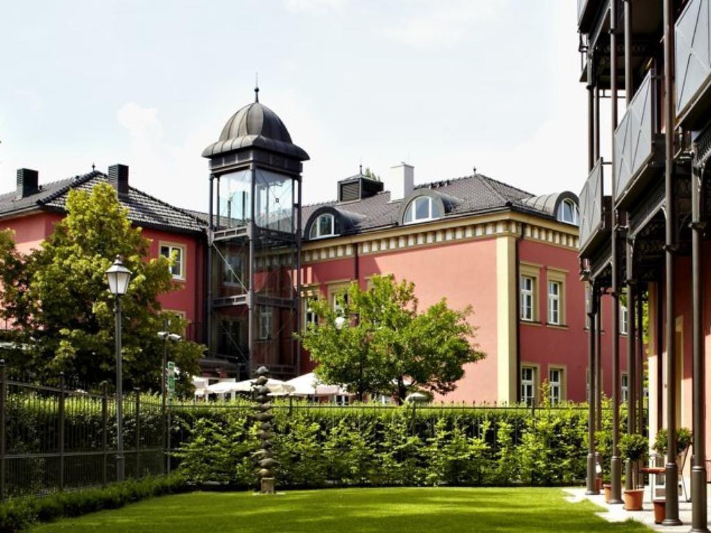 Allee Hotel Neustadt an der Aisch Buitenkant foto