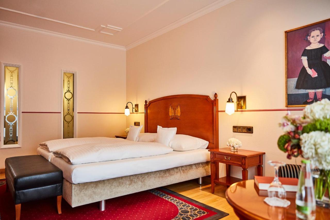 Allee Hotel Neustadt an der Aisch Buitenkant foto